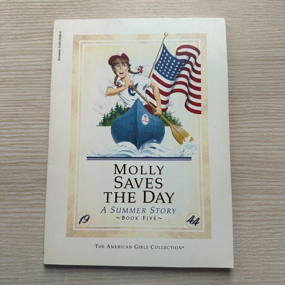 American Girl Other - Vintage American Girl Molly Saves the Day Book